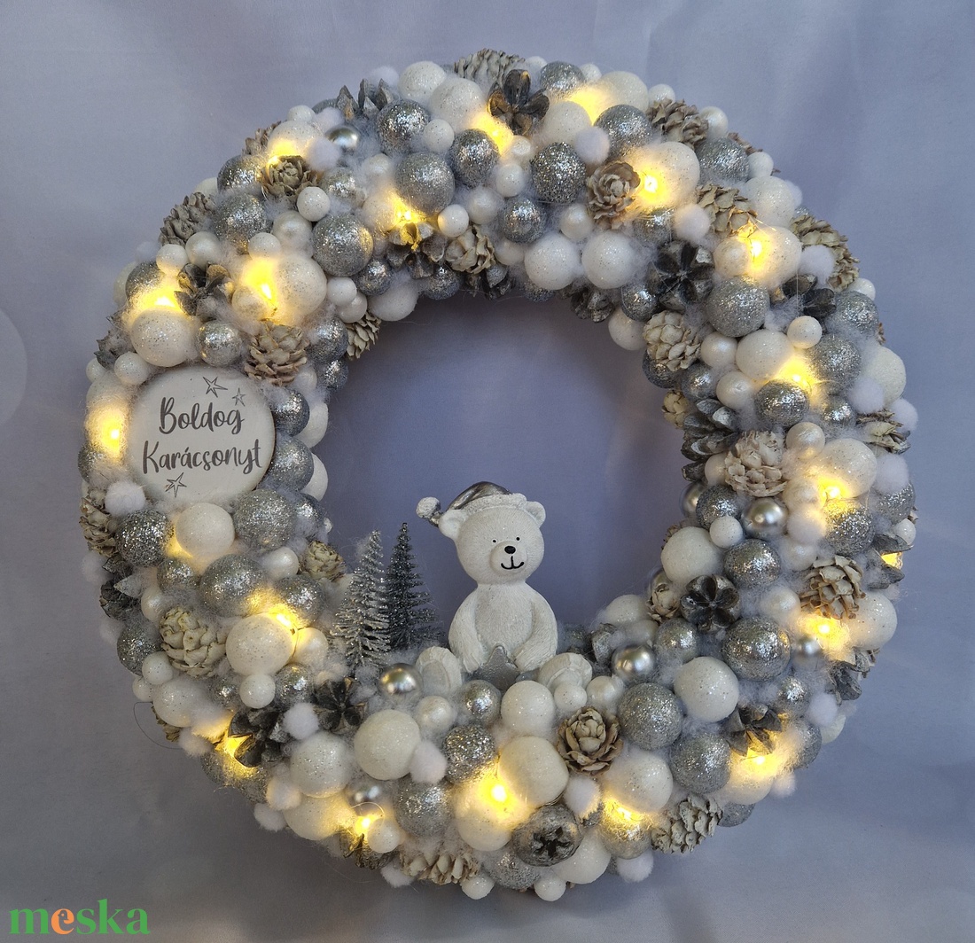 Világítós karácsonyi ajtódísz  - karácsony - karácsonyi lakásdekoráció - karácsonyi ajtódíszek - Meska.hu