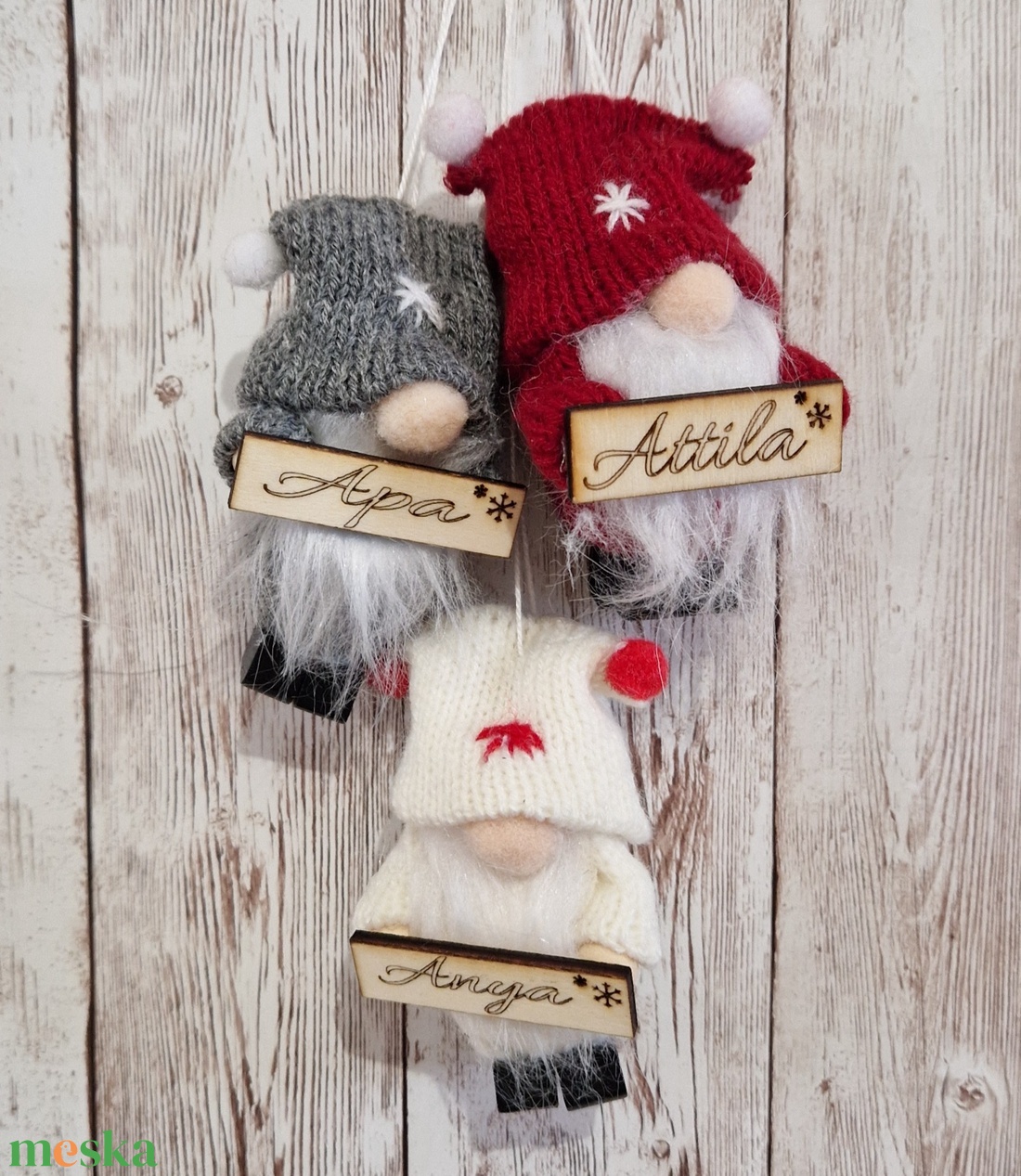 Manós névre szóló karácsonyfadísz - karácsony - karácsonyi lakásdekoráció - karácsonyfadíszek - Meska.hu