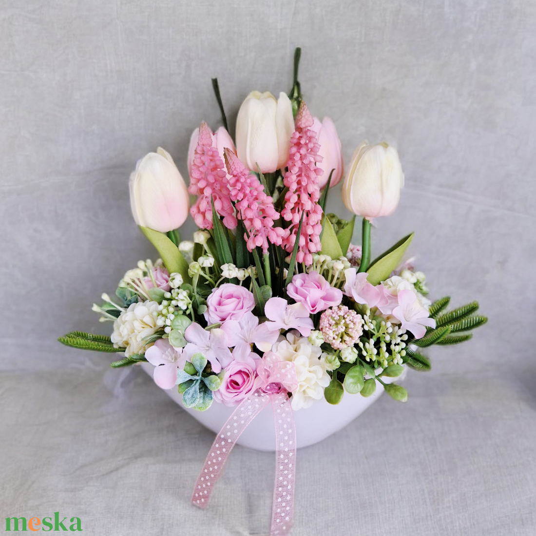 Tavaszi asztaldísz  - otthon & életmód - virágdekoráció - virágdíszek - asztali virágdísz - Meska.hu