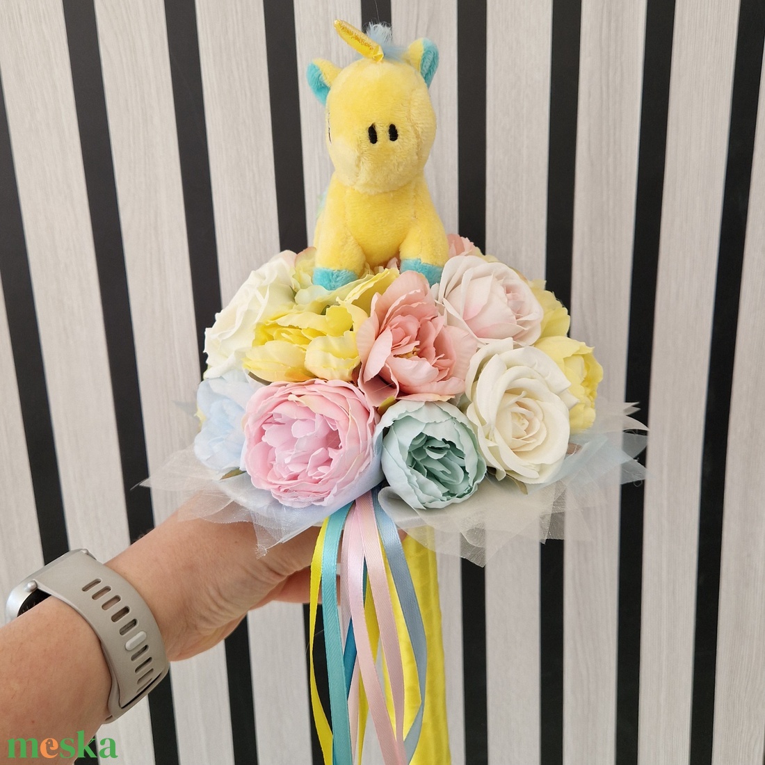 Ovis unikornisos ballagási csokor - otthon & életmód - virágdekoráció - virágok - virágcsokor - Meska.hu