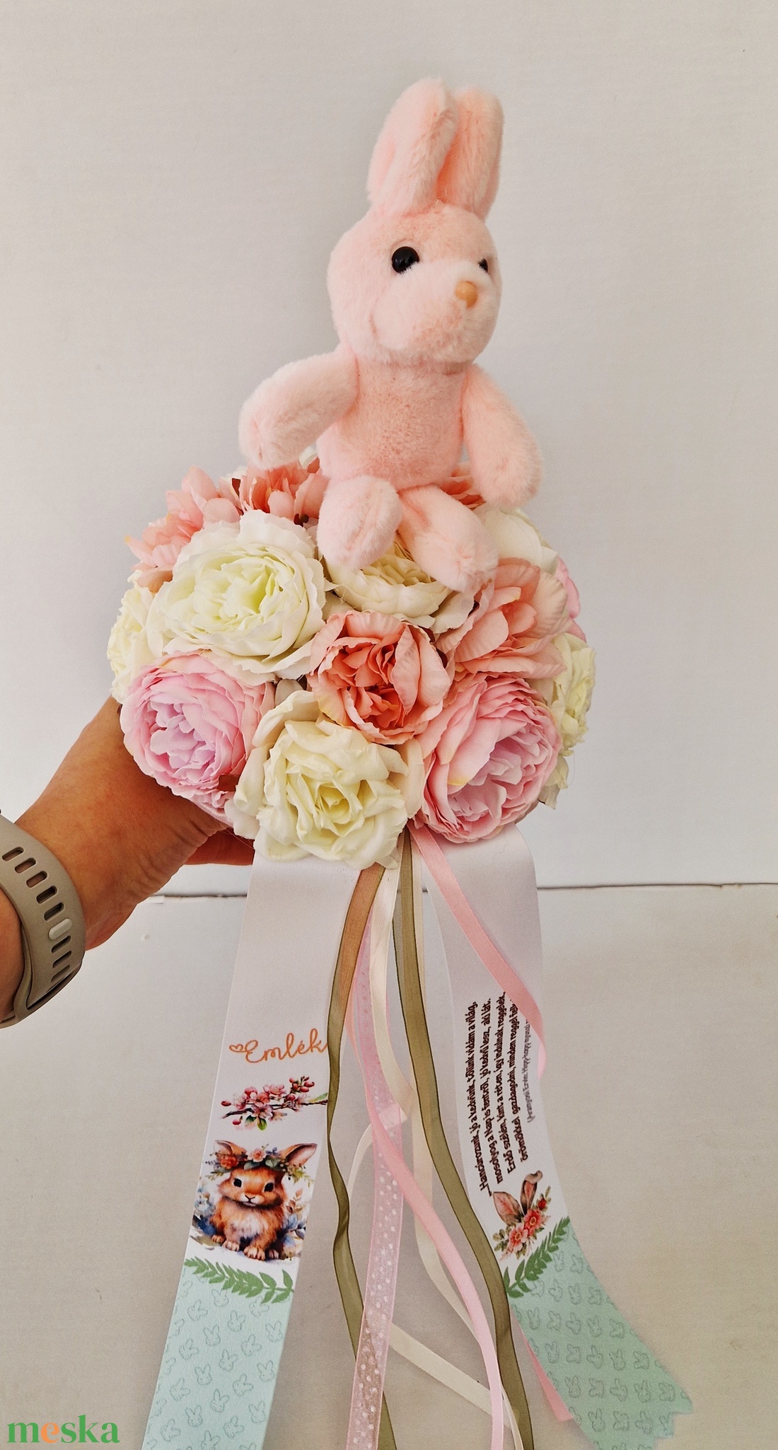 Nyuszis ballagási csokor - otthon & életmód - virágdekoráció - virágok - virágcsokor - Meska.hu
