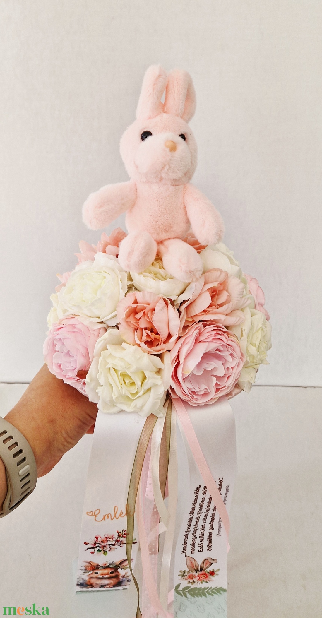Nyuszis ballagási csokor - otthon & életmód - virágdekoráció - virágok - virágcsokor - Meska.hu