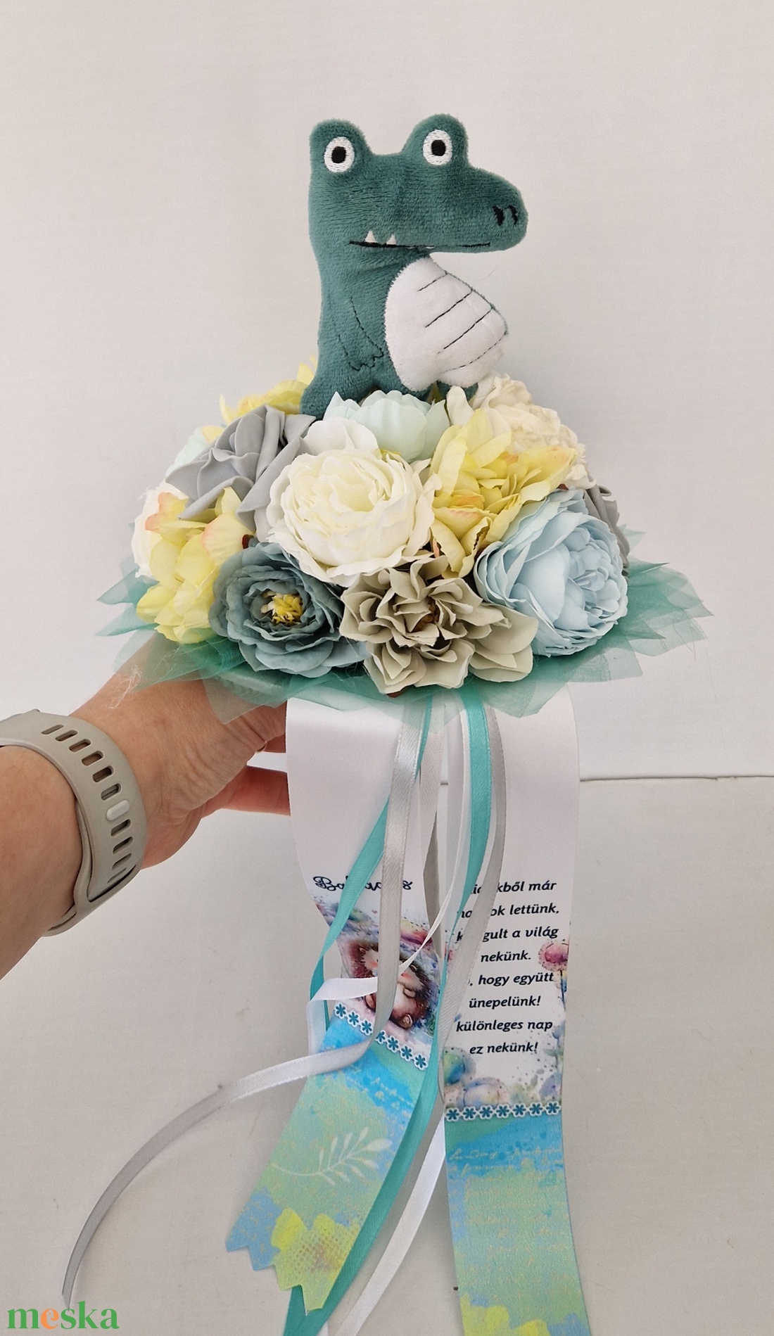 Fiús ballagási csokor - otthon & életmód - virágdekoráció - virágok - virágcsokor - Meska.hu