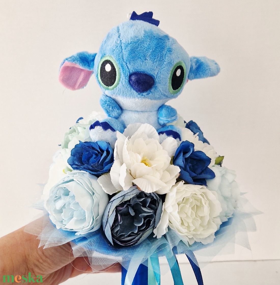 Ballagási csokor Stich  - otthon & életmód - virágdekoráció - virágok - virágcsokor - Meska.hu