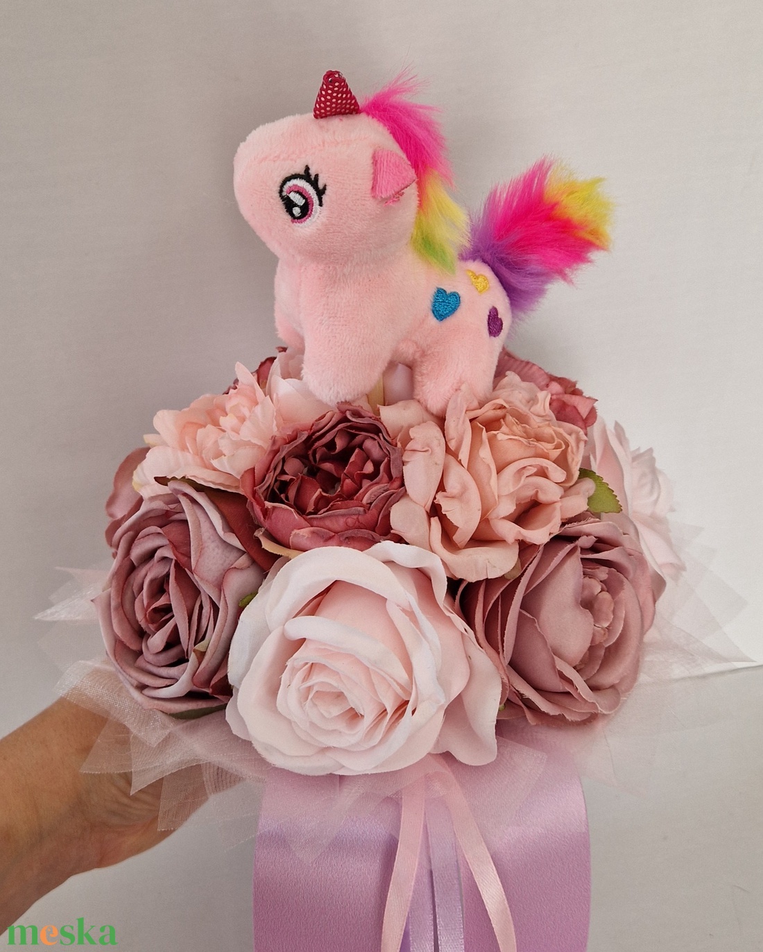 Unikornisos ballagási csokor - otthon & életmód - virágdekoráció - virágok - virágcsokor - Meska.hu