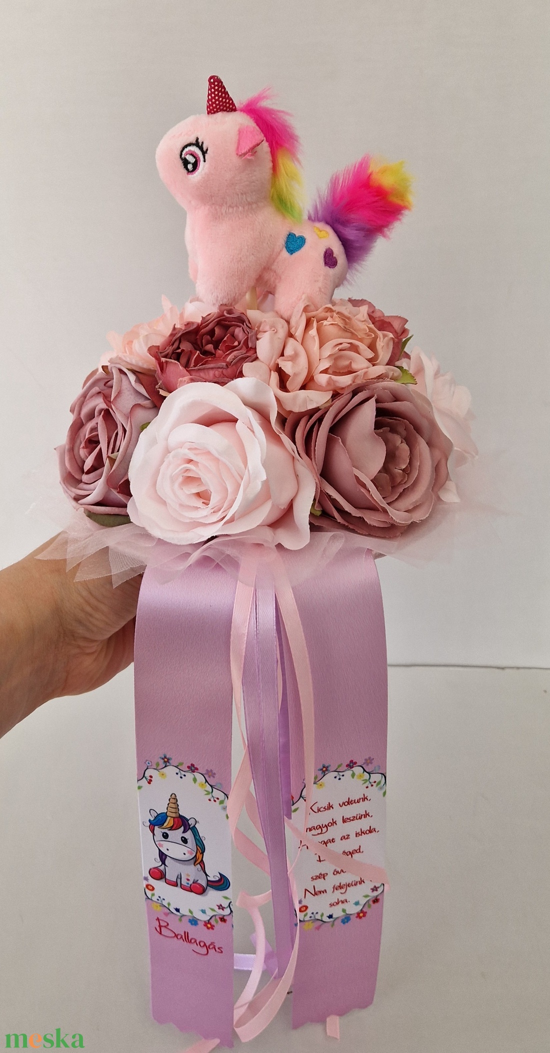 Unikornisos ballagási csokor - otthon & életmód - virágdekoráció - virágok - virágcsokor - Meska.hu
