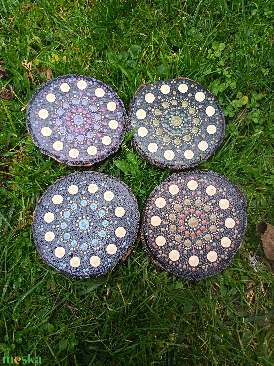 Pontozott poháralátét - otthon & életmód - konyhafelszerelés, tálalás - tálalás - tányér- és poháralátét - Meska.hu