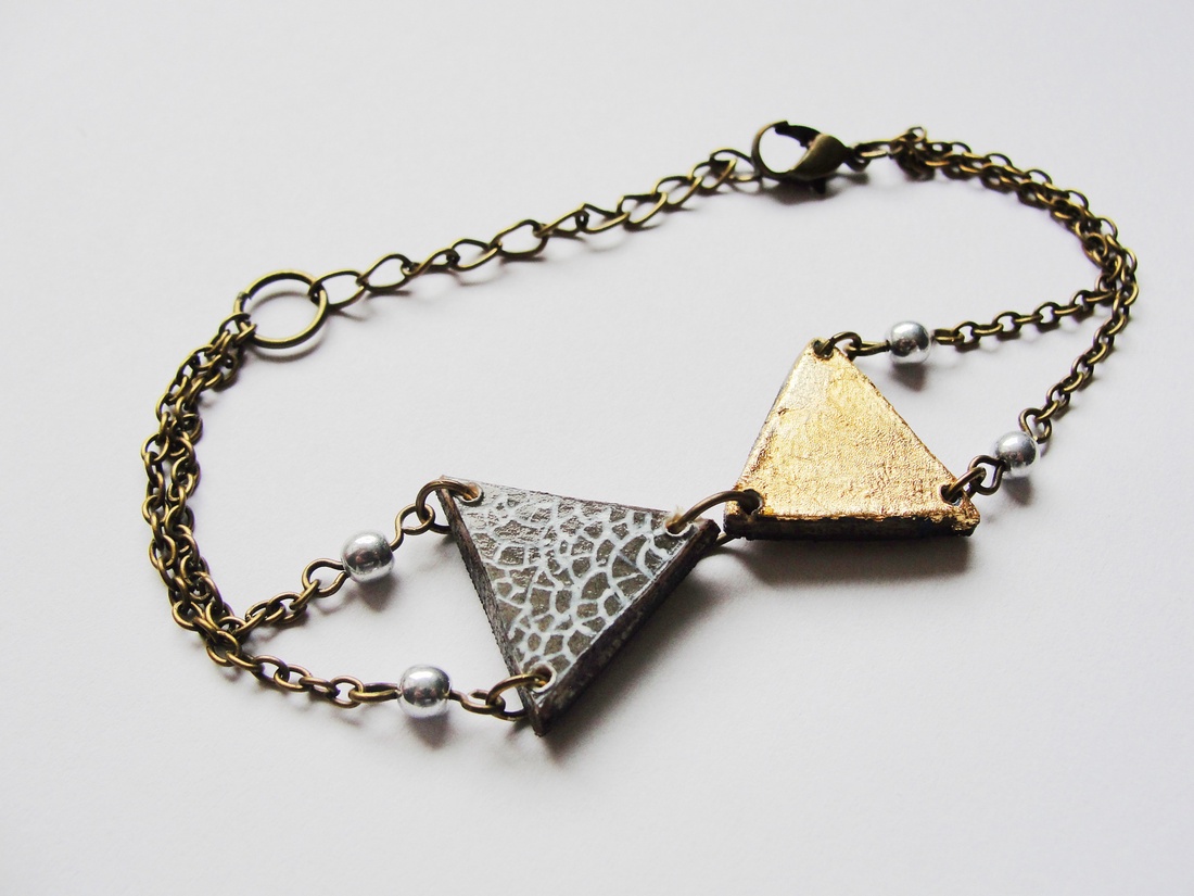 Triangles IX. Giornata e Luna sorozat. kézzel festett fa, design karkötő. Rendelésre! -  - Meska.hu