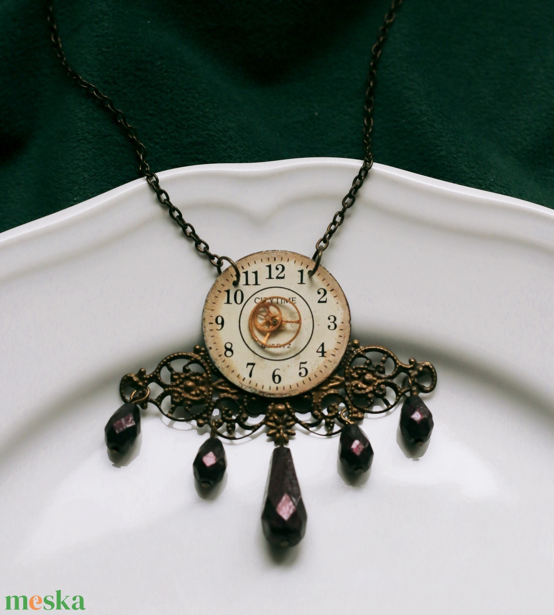 Officer Nellie Peacock - steampunk nyaklánc - ékszer - nyaklánc - medálos nyaklánc - Meska.hu Officer Nellie Peacock - steampunk nyaklánc - ékszer - nyaklánc - medálos nyaklánc - Meska.hu