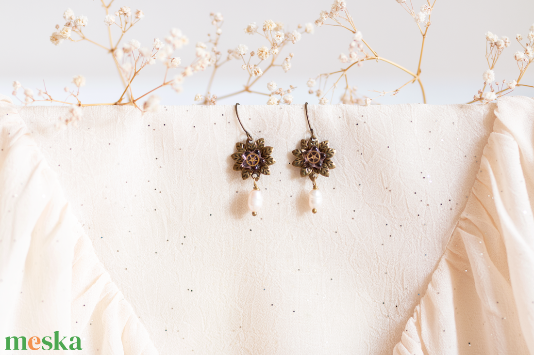 Cadet Lucian Ladybird steampunk fülbevaló - ékszer - fülbevaló - csillár fülbevaló - Meska.hu