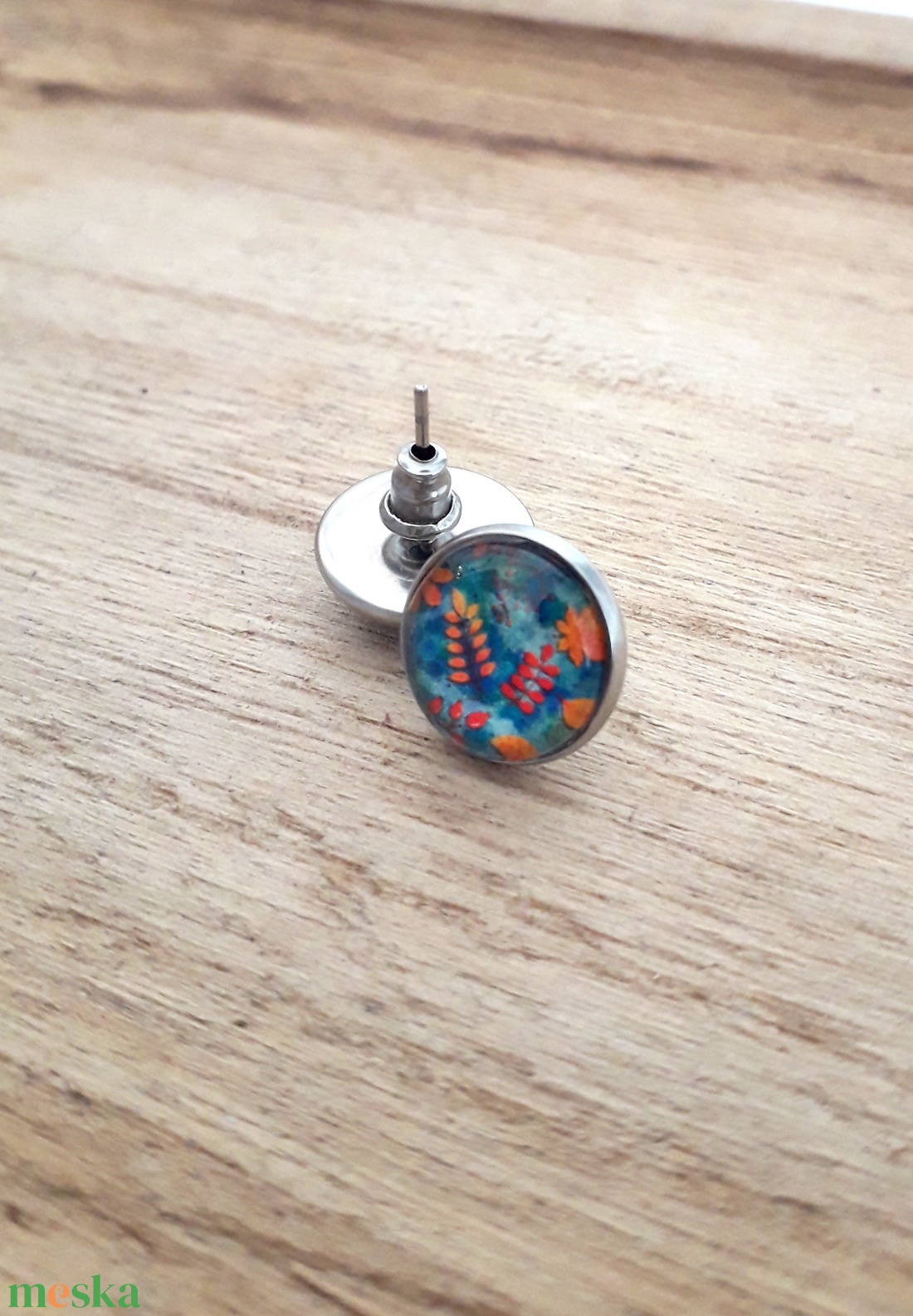 Őszi levelek csipkebogyóval nemesacél fülbevaló, kék  kékeszöld - ékszer - fülbevaló - pötty fülbevaló - Meska.hu