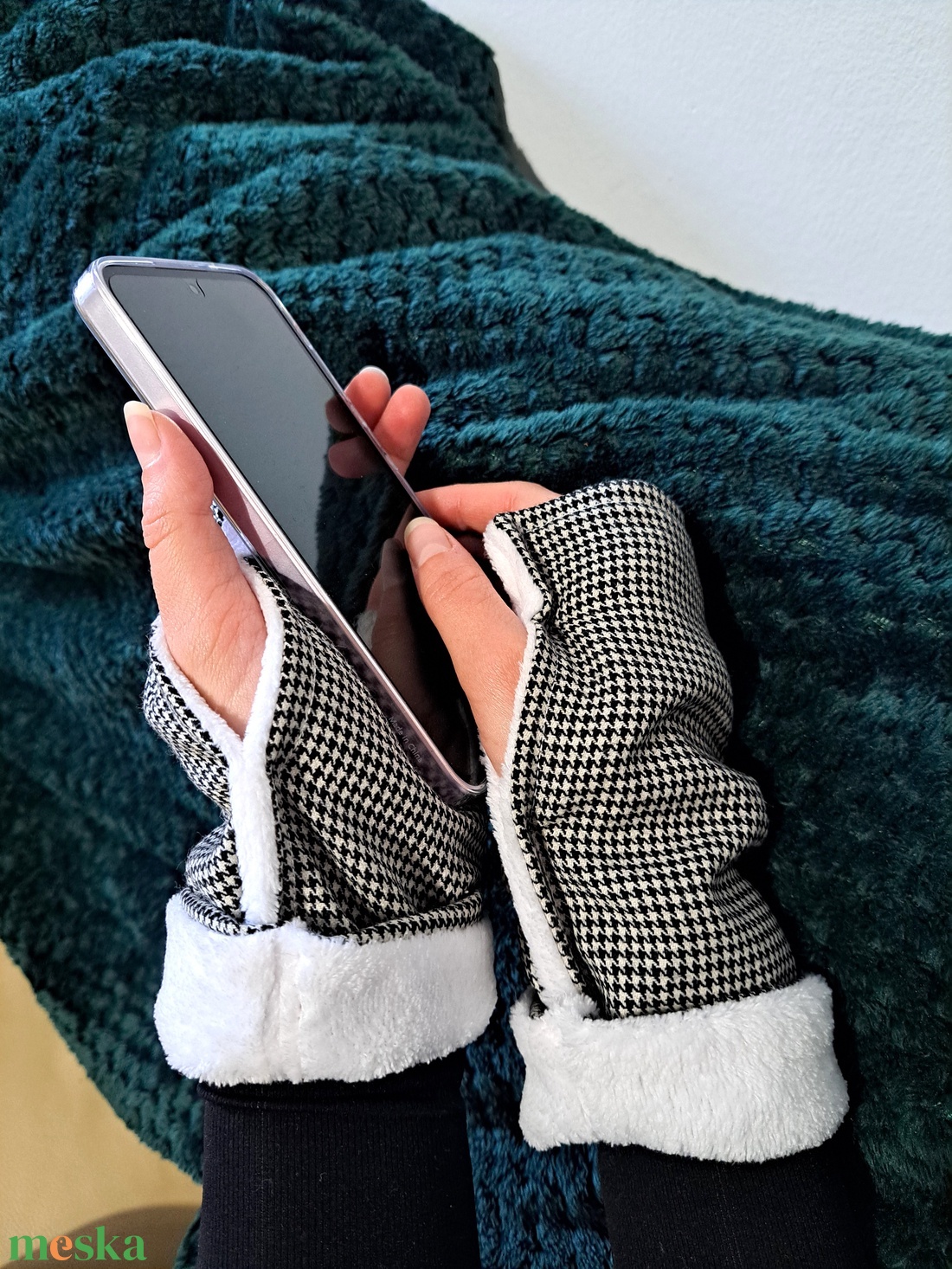 Sál kesztyű szett tyúklábmintás meleg Körsál Nyakmelegítő fekete fehér - ruha & divat - sál, sapka, kendő - sál - Meska.hu