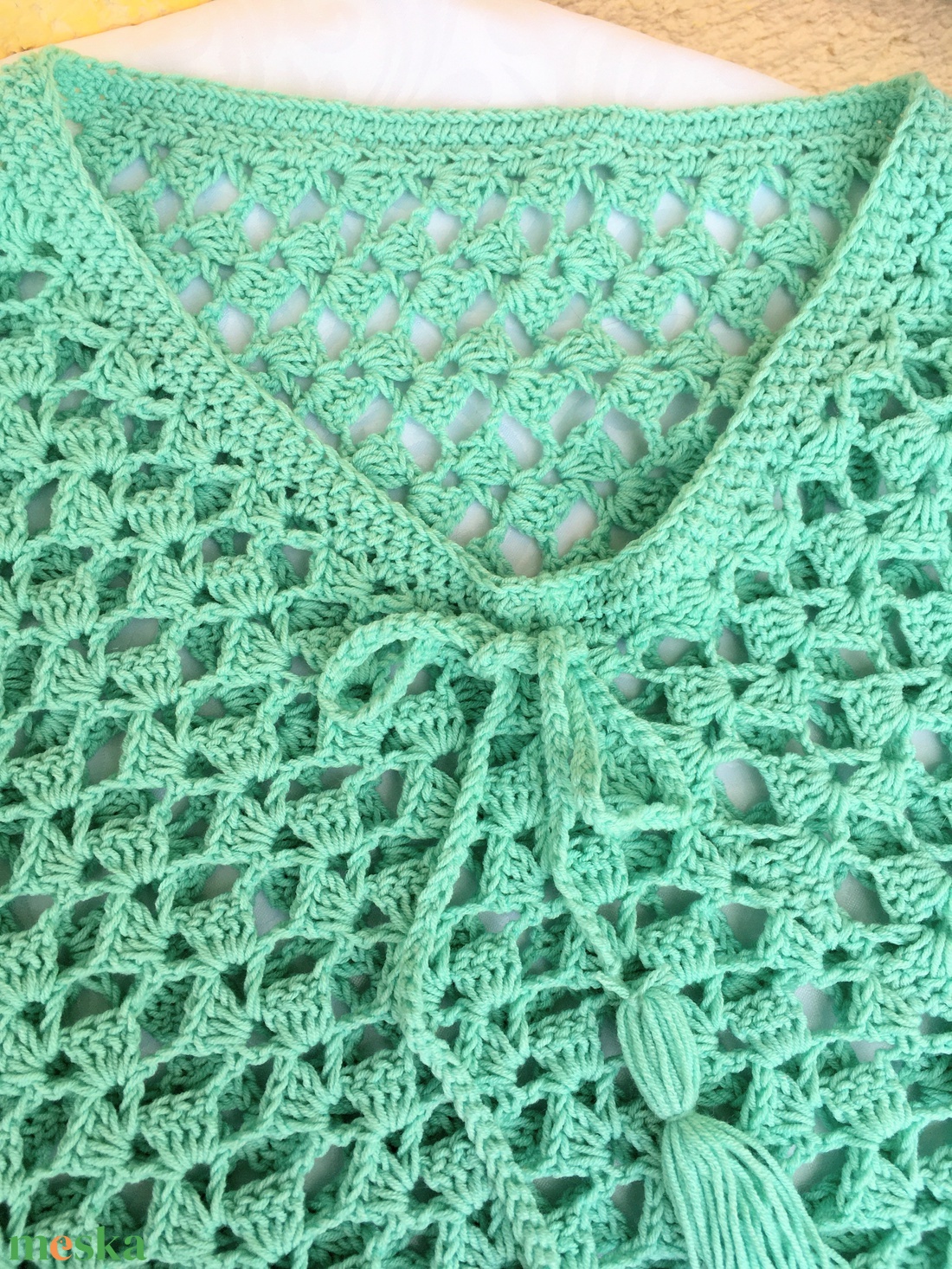 Menta poncsó - ruha & divat - női ruha - poncsó - Meska.hu Menta poncsó - ruha & divat - női ruha - poncsó - Meska.hu