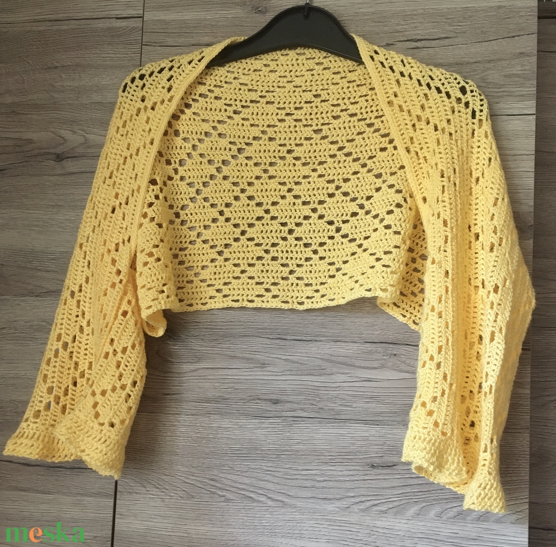 Rombusz bolero - esküvő - kiegészítők - bolero és válltakaró - Meska.hu Rombusz bolero - esküvő - kiegészítők - bolero és válltakaró - Meska.hu