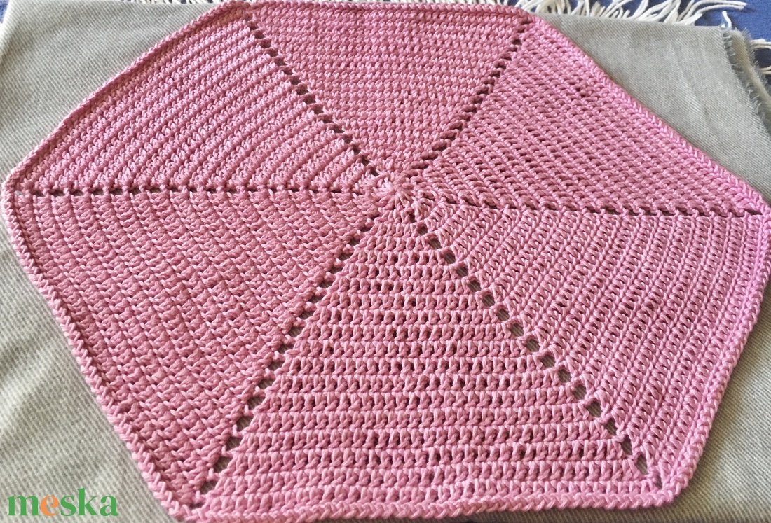 Hatszögű szőnyeg - otthon & életmód - lakástextil - szőnyeg - horgolt szőnyeg - Meska.hu