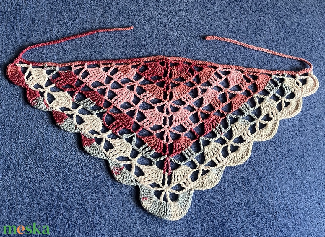 Batik horgolt  bandana kendő - ruha & divat - sál, sapka, kendő - kendő - Meska.hu