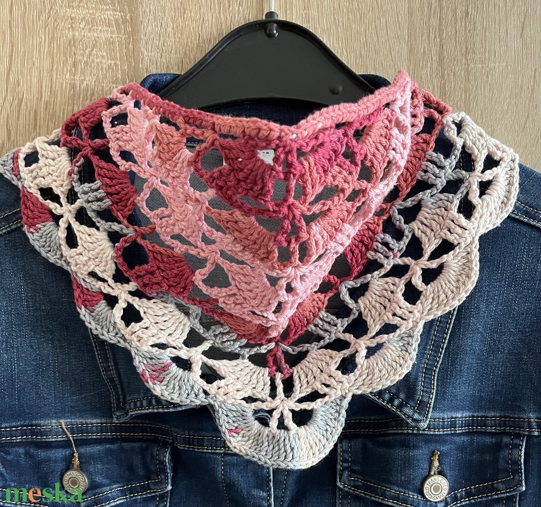 Batik horgolt  bandana kendő - ruha & divat - sál, sapka, kendő - kendő - Meska.hu