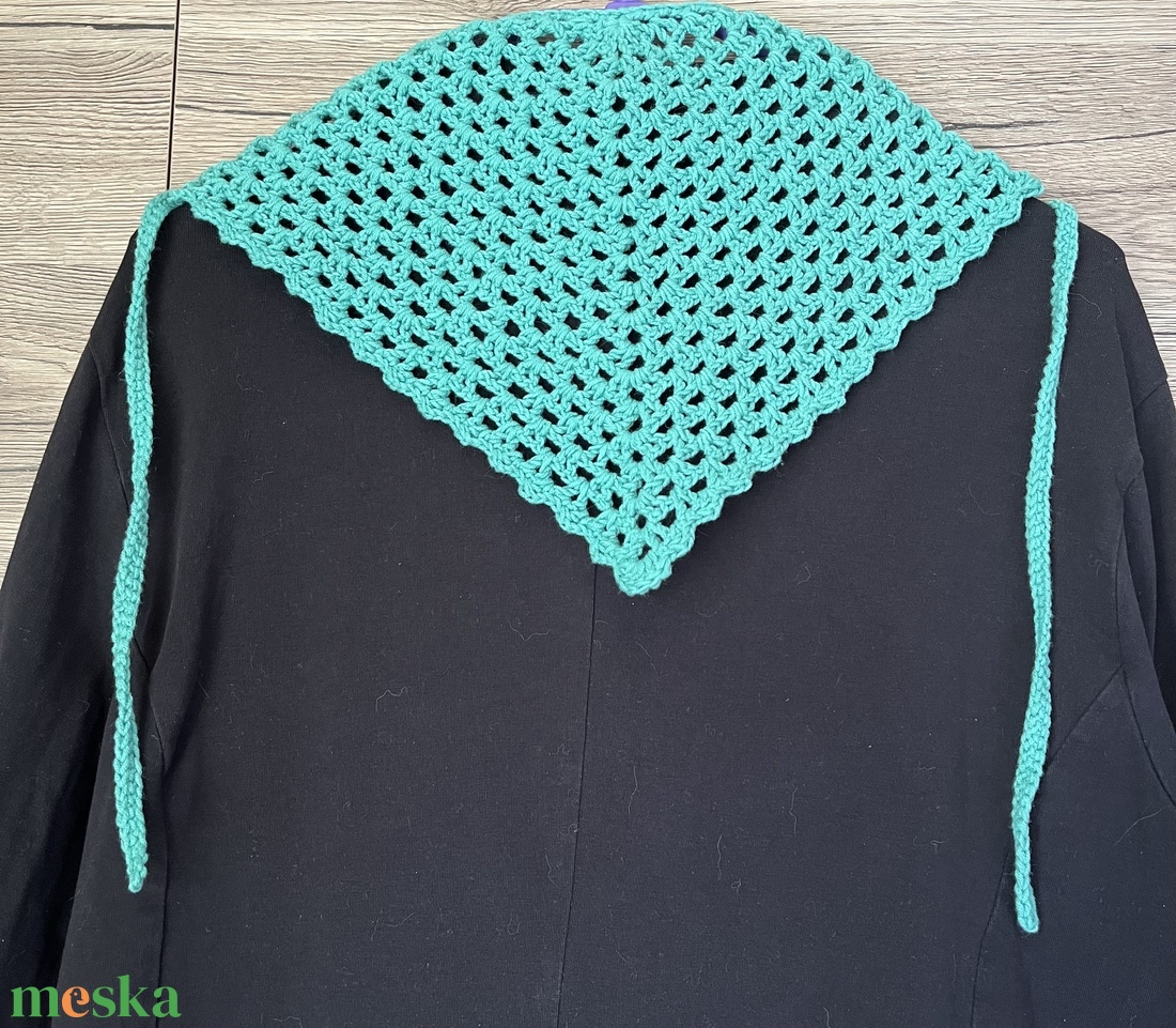 Jáde zöld bandana - ruha & divat - sál, sapka, kendő - kendő - Meska.hu