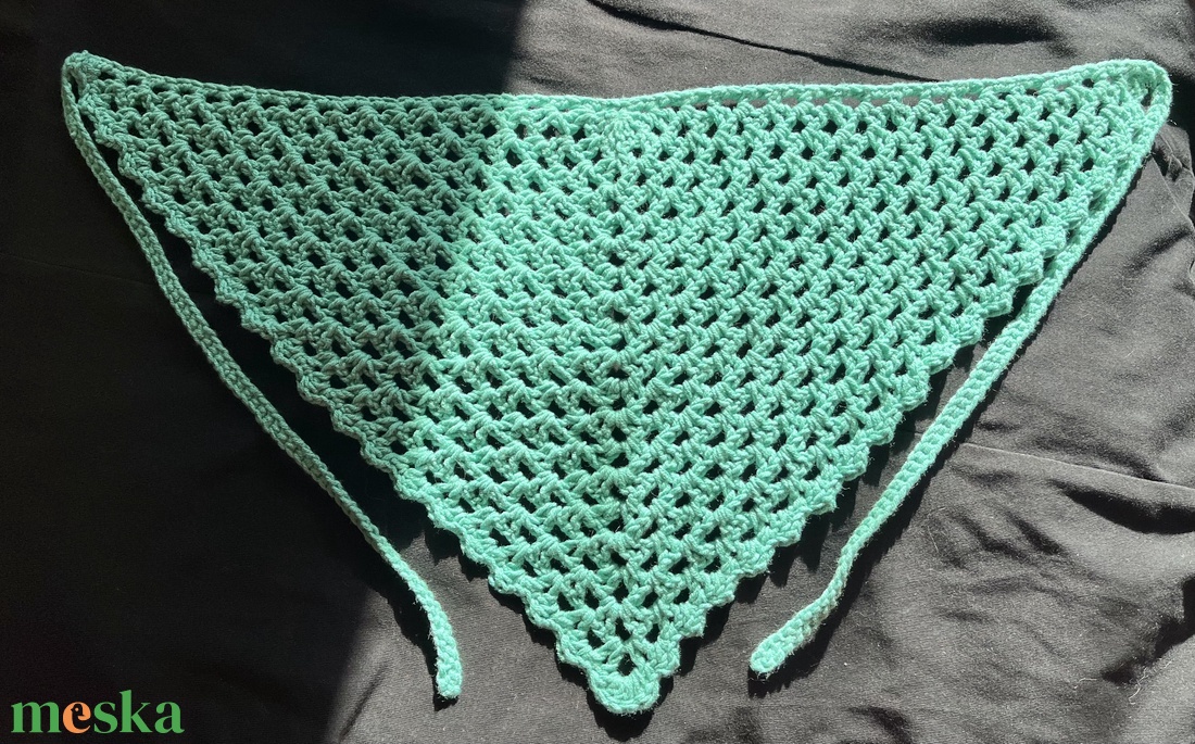 Jáde zöld bandana - ruha & divat - sál, sapka, kendő - kendő - Meska.hu