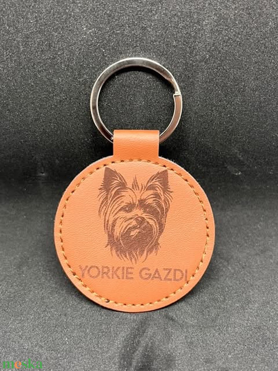 Yorkie gazdis kulcstartó - táska & tok - kulcstartó & táskadísz - kulcstartó - Meska.hu Yorkie gazdis kulcstartó - táska & tok - kulcstartó & táskadísz - kulcstartó - Meska.hu
