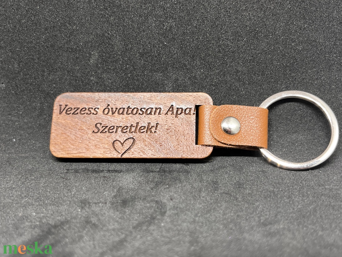 Vezess óvatosan Apa és Papa kulcstartó - táska & tok - kulcstartó & táskadísz - kulcstartó - Meska.hu
