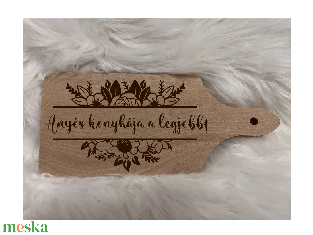 Anyós konyhája a legjobb gravírozott vágódeszka - otthon & életmód - konyhafelszerelés, tálalás - sütés, főzés - vágódeszka - Meska.hu