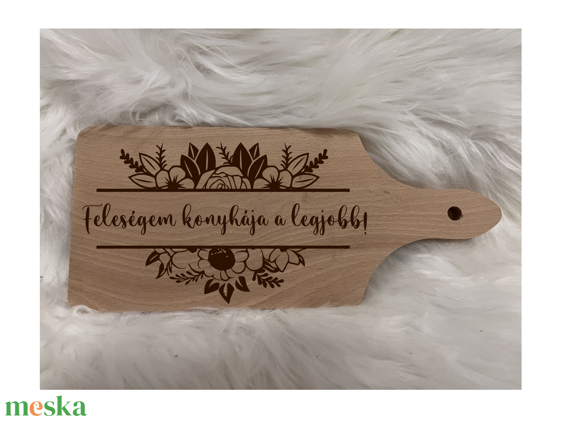 Feleségem konyhája a legjobb gravírozott vágódeszka - otthon & életmód - konyhafelszerelés, tálalás - sütés, főzés - vágódeszka - Meska.hu