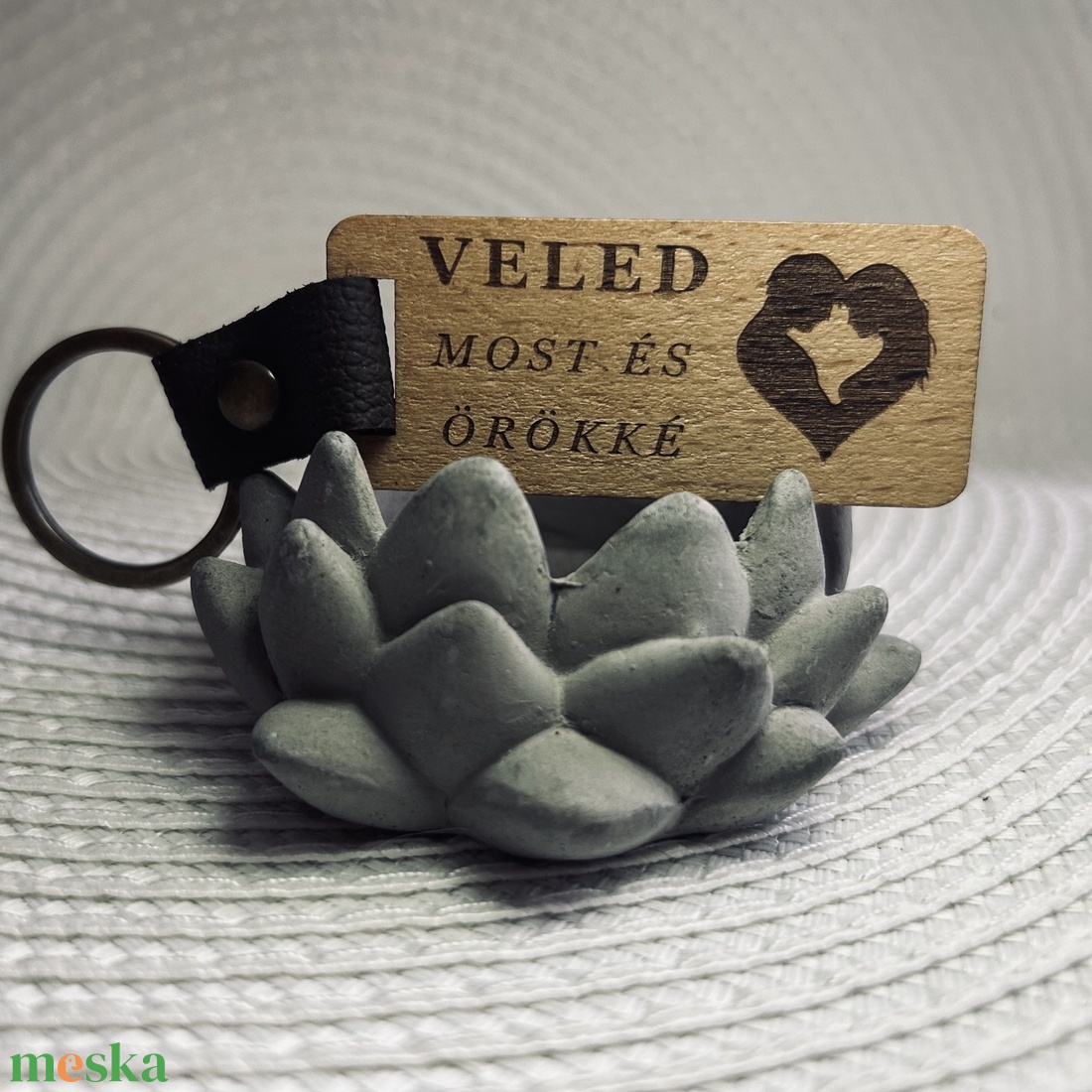 Gravírozott fa kulcstartó - táska & tok - kulcstartó & táskadísz - kulcstartó - Meska.hu