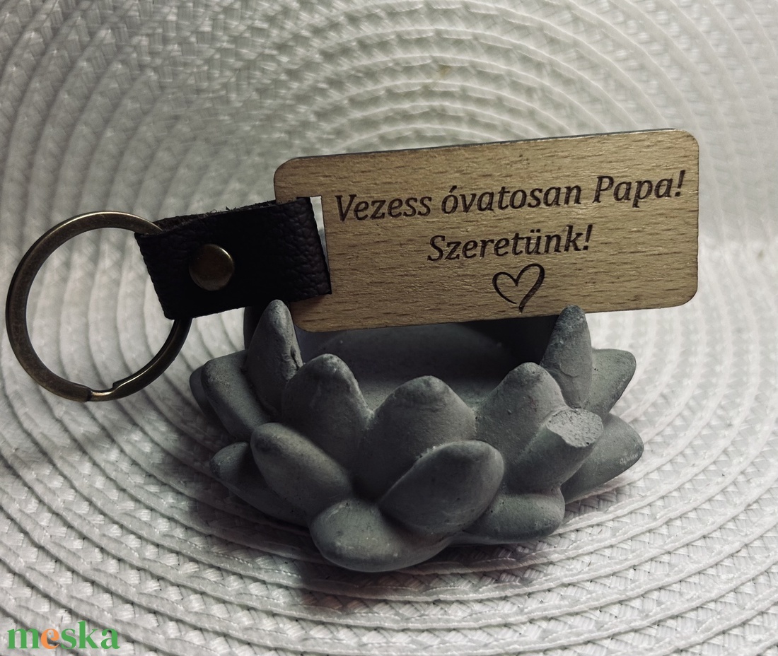 Vezess óvatosan Apa és Papa kulcstartó - táska & tok - kulcstartó & táskadísz - kulcstartó - Meska.hu