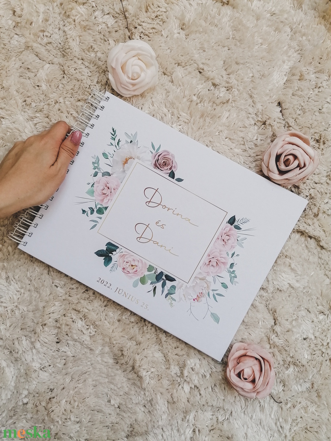Rózsaszín-fehér vendégkönyv egyedi felirattal - esküvő - emlék & ajándék - album & fotóalbum - Meska.hu Rózsaszín-fehér vendégkönyv egyedi felirattal - esküvő - emlék & ajándék - album & fotóalbum - Meska.hu