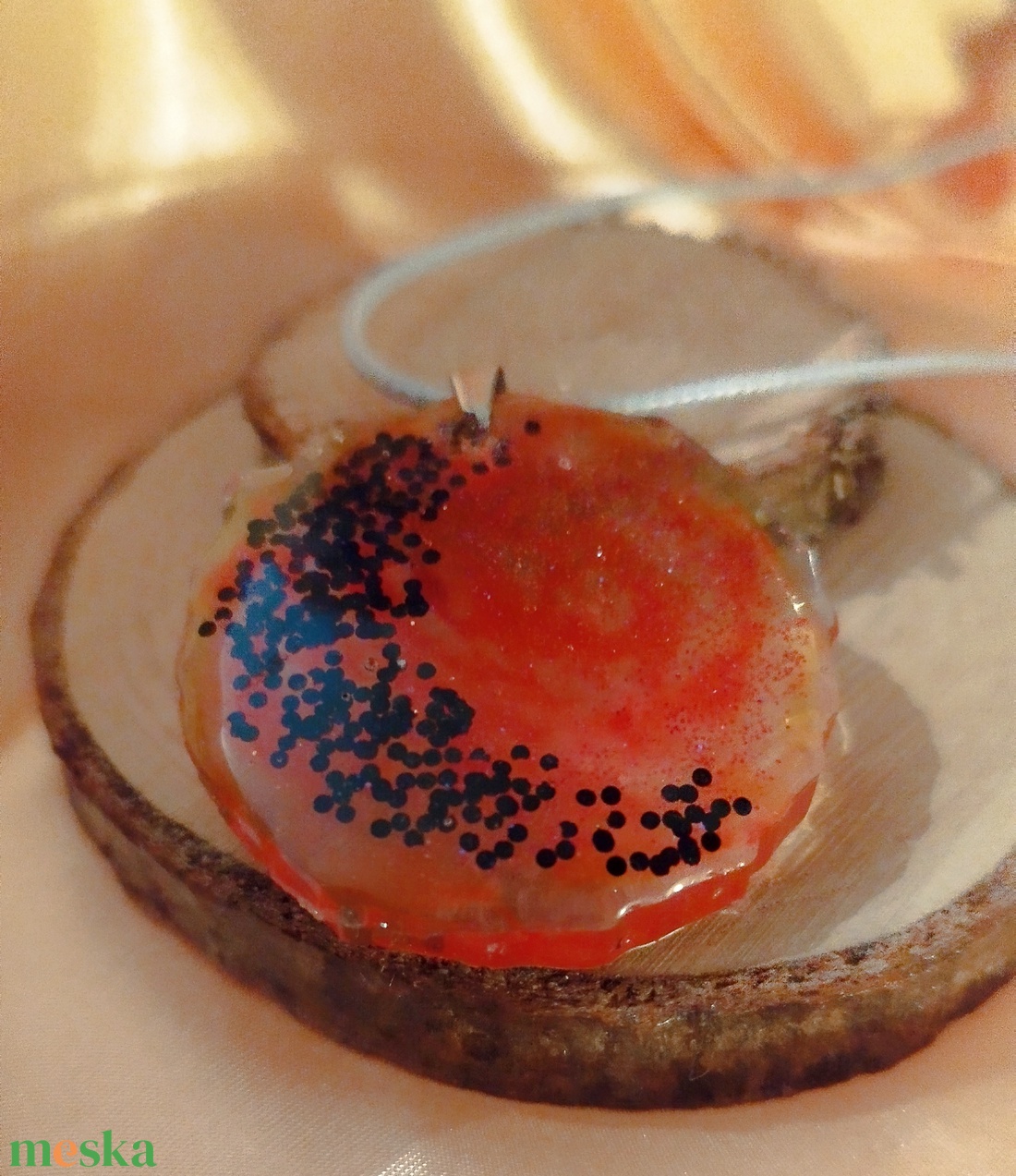 Női medál a Nap és Hold egységét idézve - ékszer - nyaklánc - medál - Meska.hu