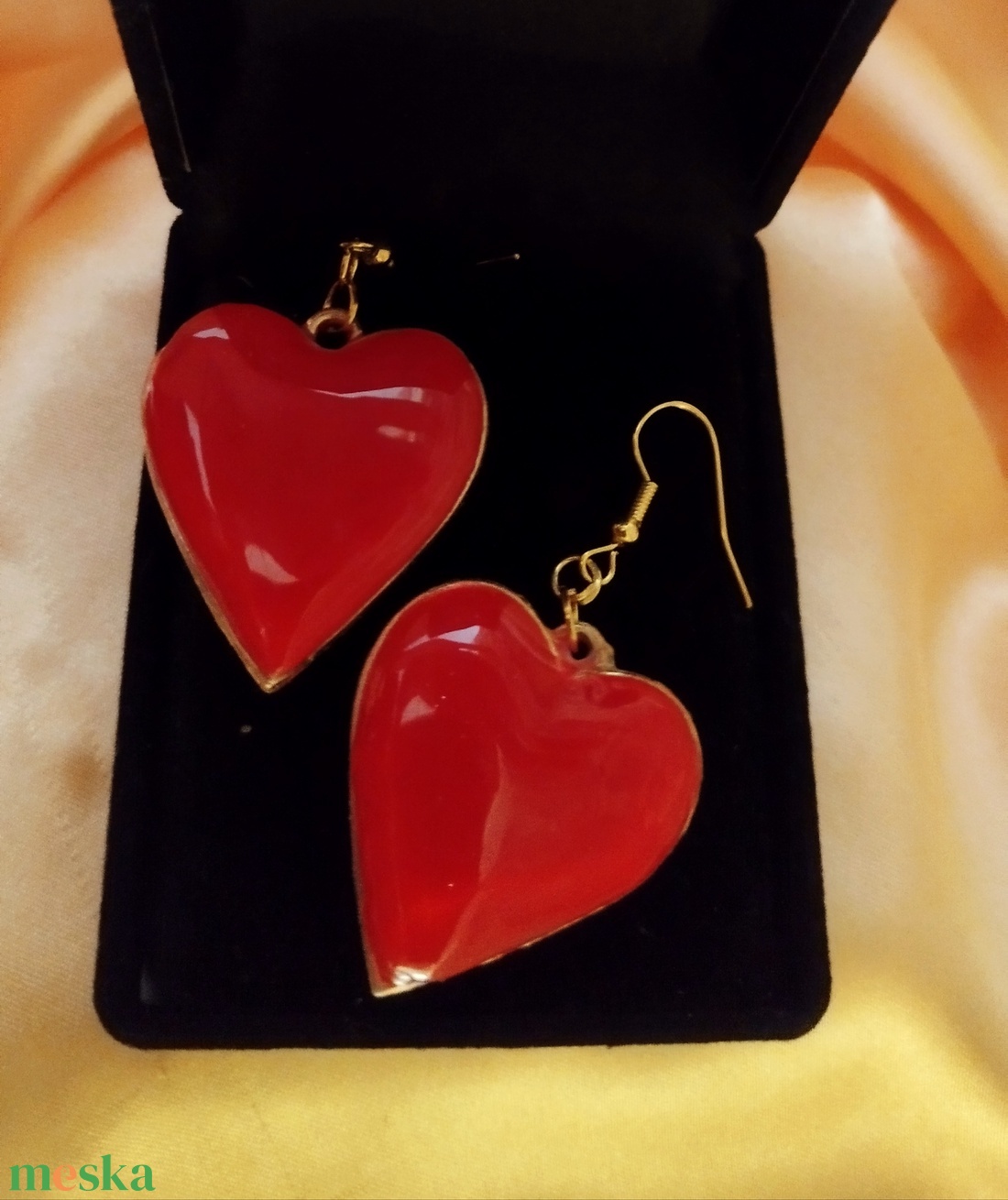 Piros szív alakú női fülbevaló  - ékszer - fülbevaló - fülékszer - Meska.hu