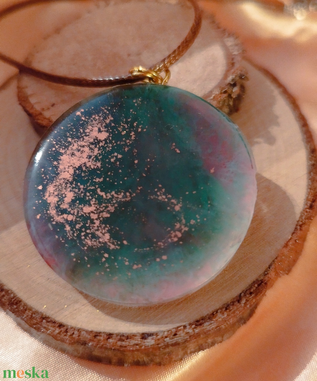 Kör/geoda alakú színes női medál - ékszer - nyaklánc - medál - Meska.hu