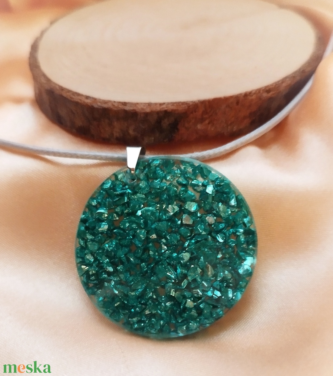 Női kerek medál és fülbevaló szett - ékszer - ékszerszett - Meska.hu