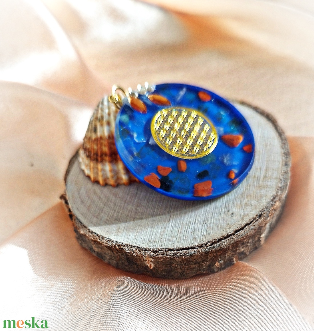 Kék női medál ásványokkal - ékszer - nyaklánc - medál - Meska.hu