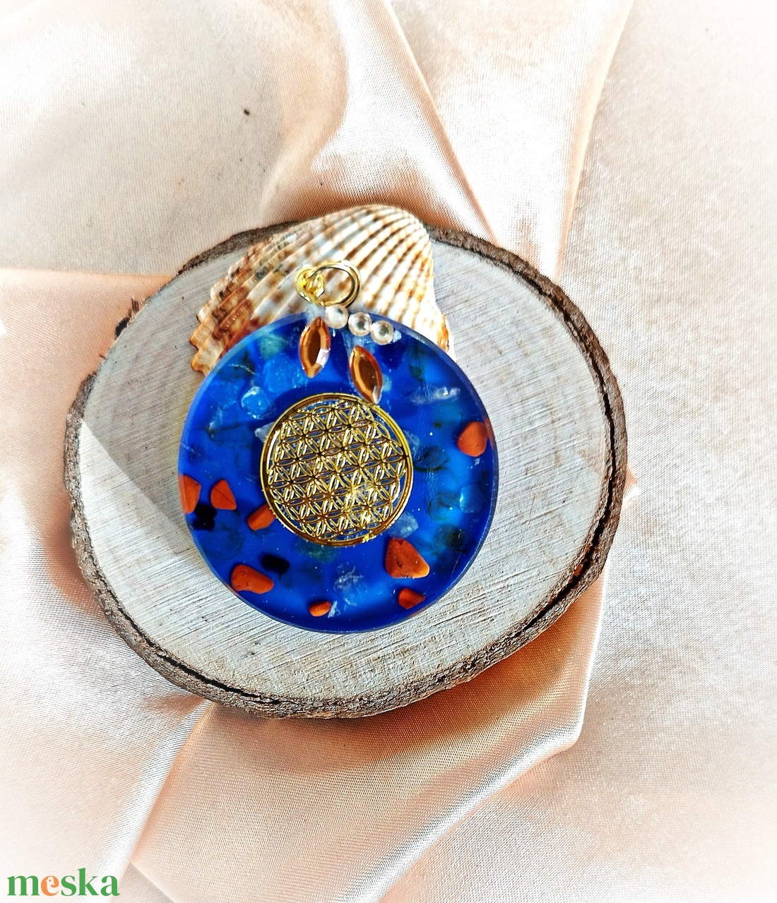 Kék női medál ásványokkal - ékszer - nyaklánc - medál - Meska.hu