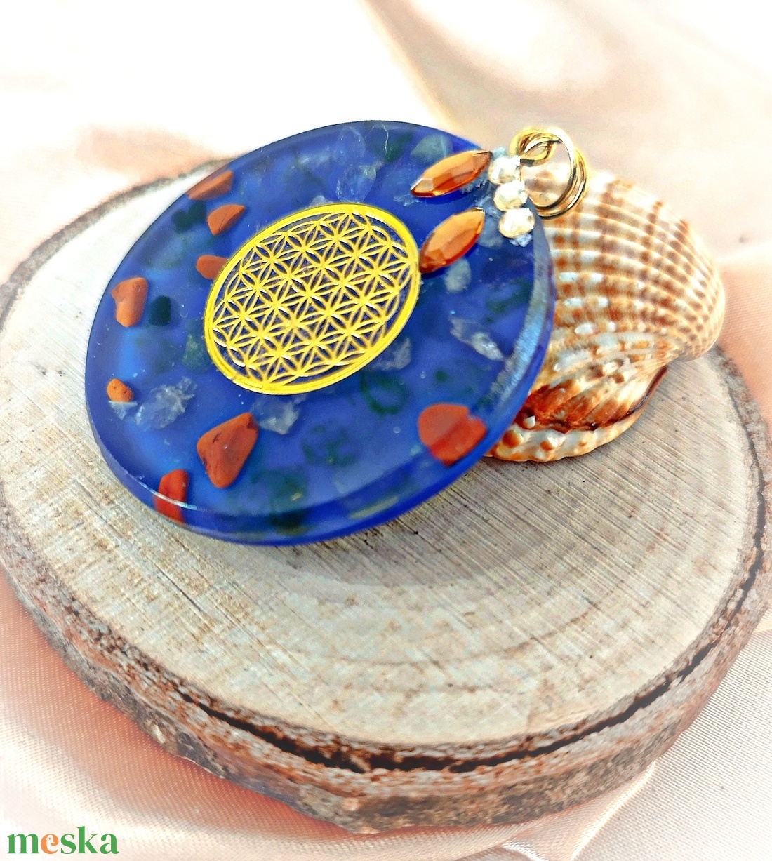 Kék női medál ásványokkal - ékszer - nyaklánc - medál - Meska.hu