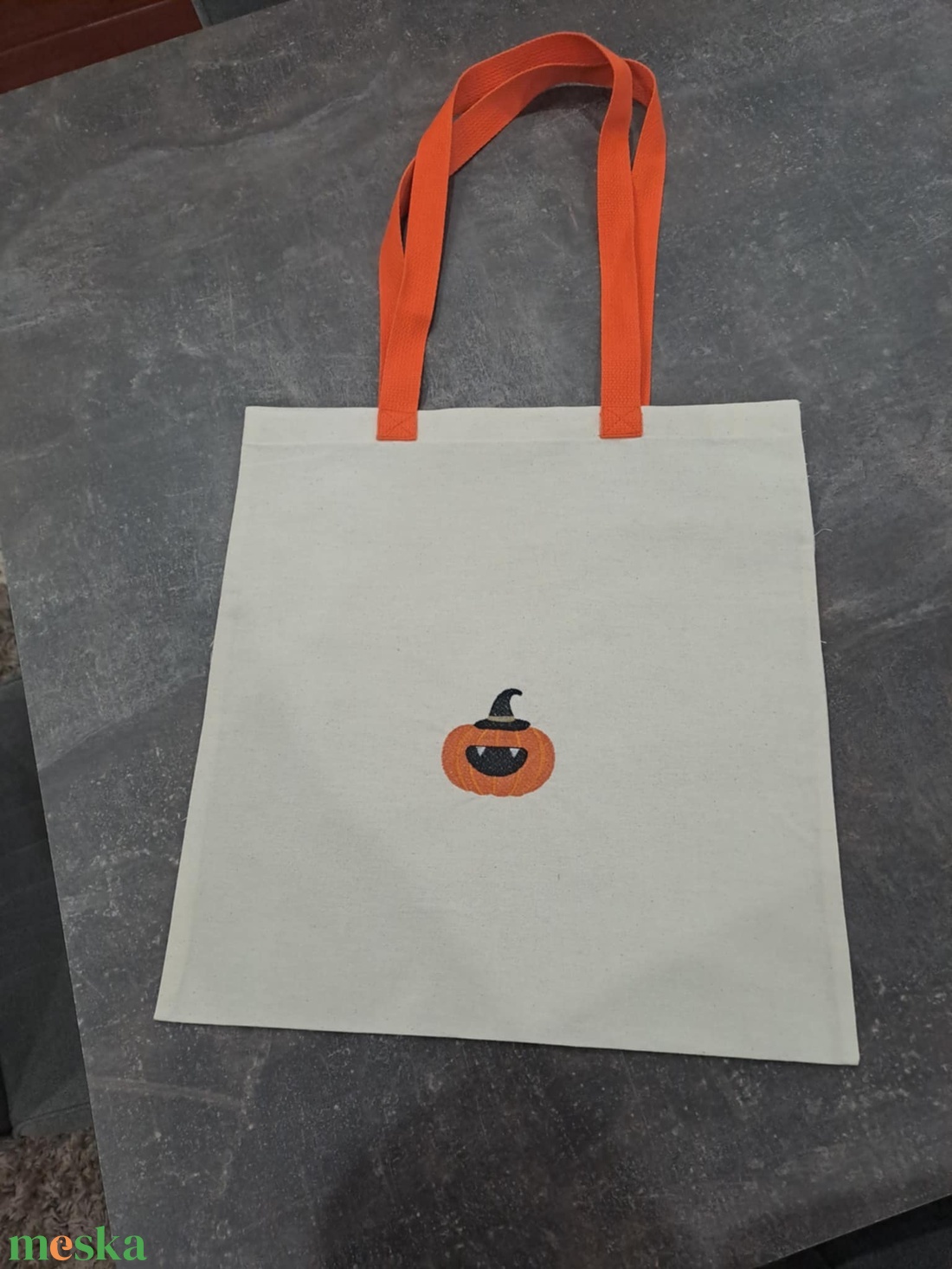 Hímzett vászontáska - táska & tok - bevásárlás & shopper táska - shopper, textiltáska, szatyor - Meska.hu