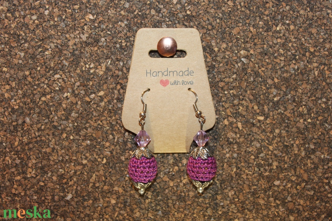 Lila horgolt gömb fülbevaló - ékszer - fülbevaló - lógó fülbevaló - Meska.hu Lila horgolt gömb fülbevaló - ékszer - fülbevaló - lógó fülbevaló - Meska.hu