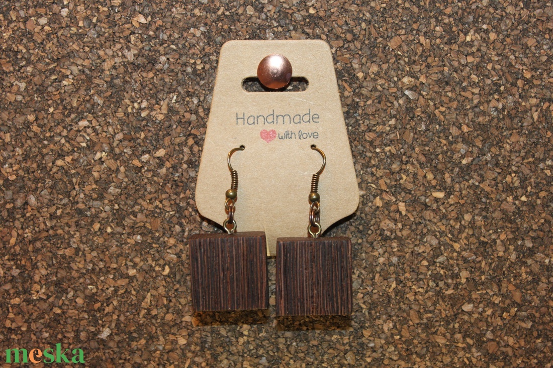 Wenge fa kézműves fülbevaló - ékszer - fülbevaló - lógó fülbevaló - Meska.hu Wenge fa kézműves fülbevaló - ékszer - fülbevaló - lógó fülbevaló - Meska.hu