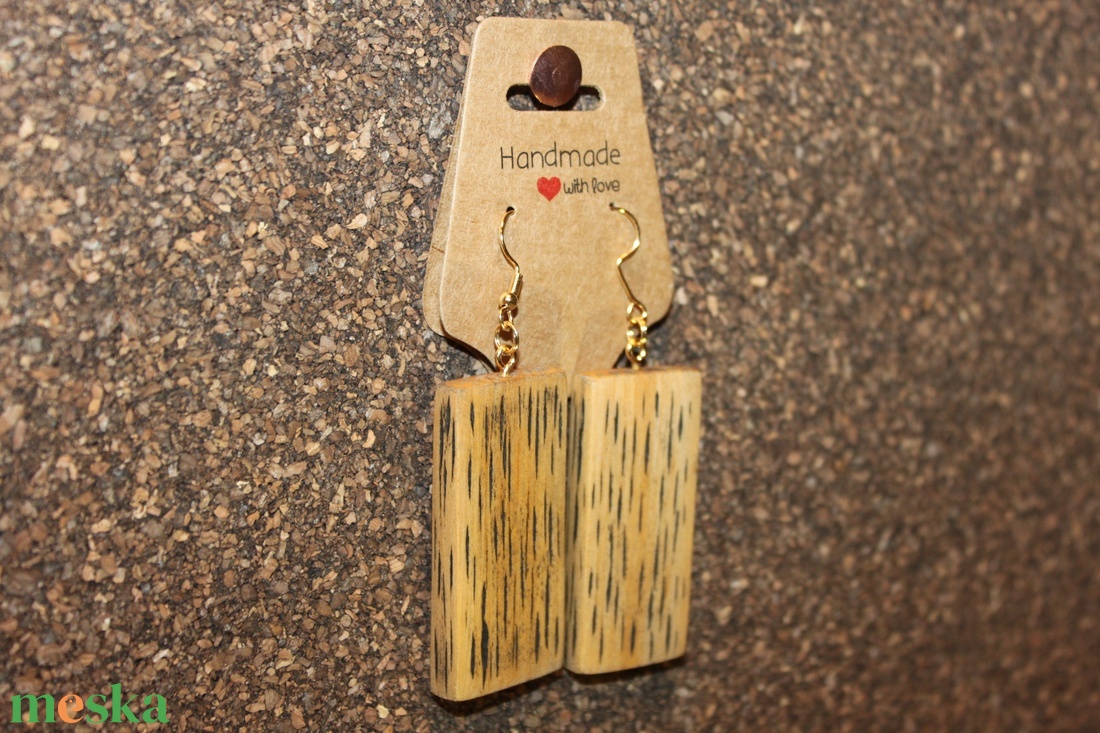 Hárs fa kézműves fülbevaló - ékszer - fülbevaló - lógó fülbevaló - Meska.hu Hárs fa kézműves fülbevaló - ékszer - fülbevaló - lógó fülbevaló - Meska.hu