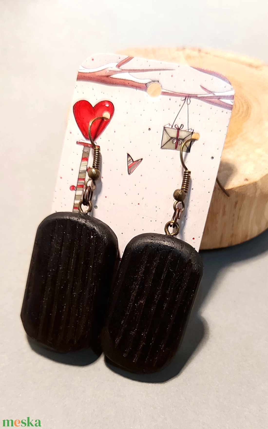 Gőzölt tölgy fa kézműves karácsonyi fülbevaló - ékszer - fülbevaló - lógó fülbevaló - Meska.hu