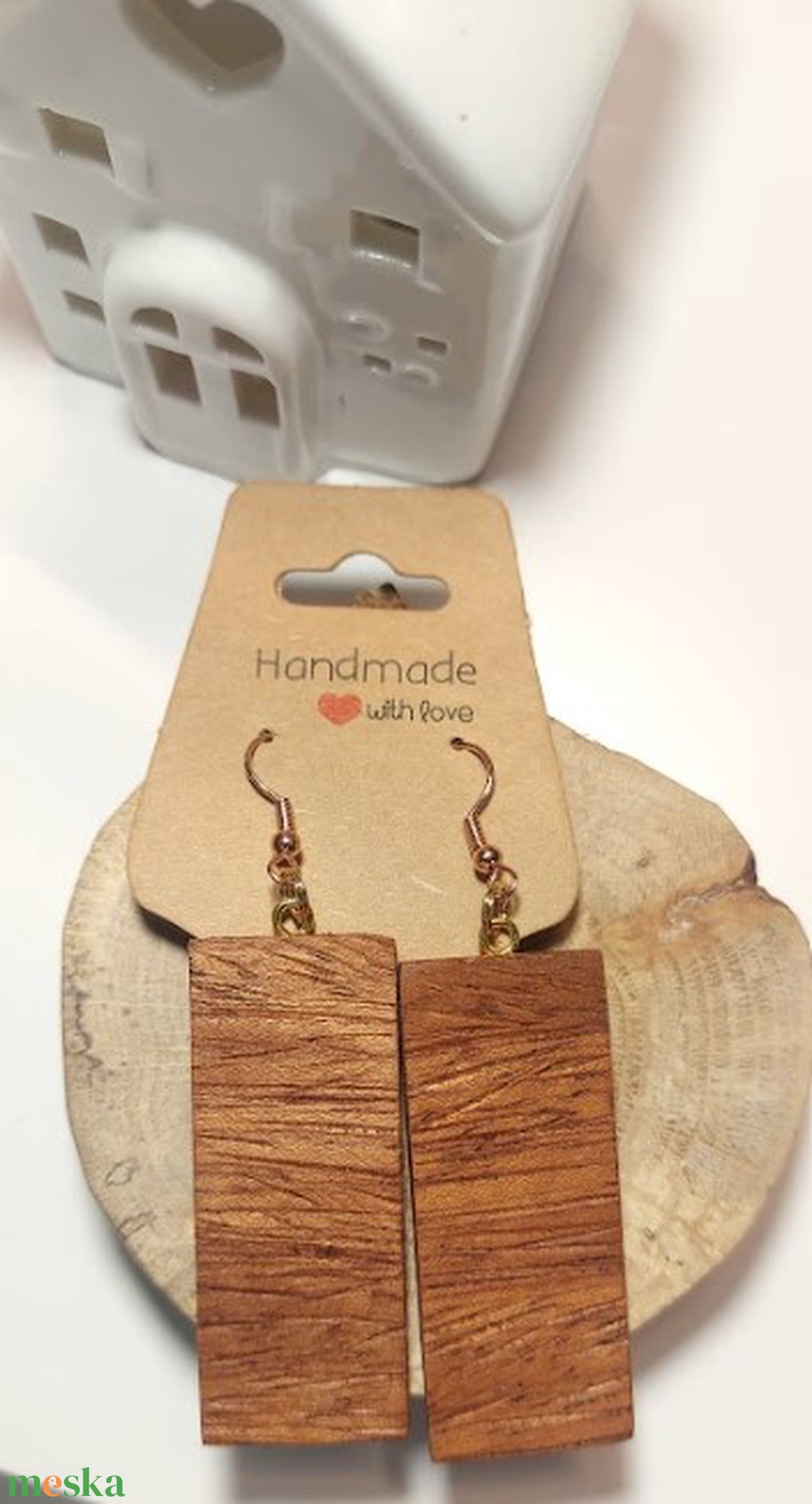 Niangon fa kézműves fülbevaló egyedi faragással - ékszer - fülbevaló - lógó fülbevaló - Meska.hu