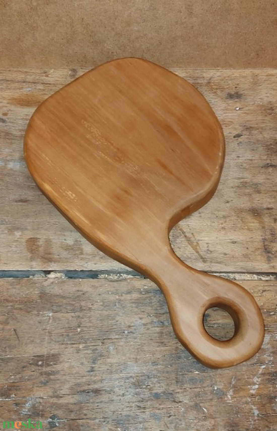 Egyedi formájú körte vágódeszka, alátét - otthon & életmód - konyhafelszerelés, tálalás - sütés, főzés - vágódeszka - Meska.hu