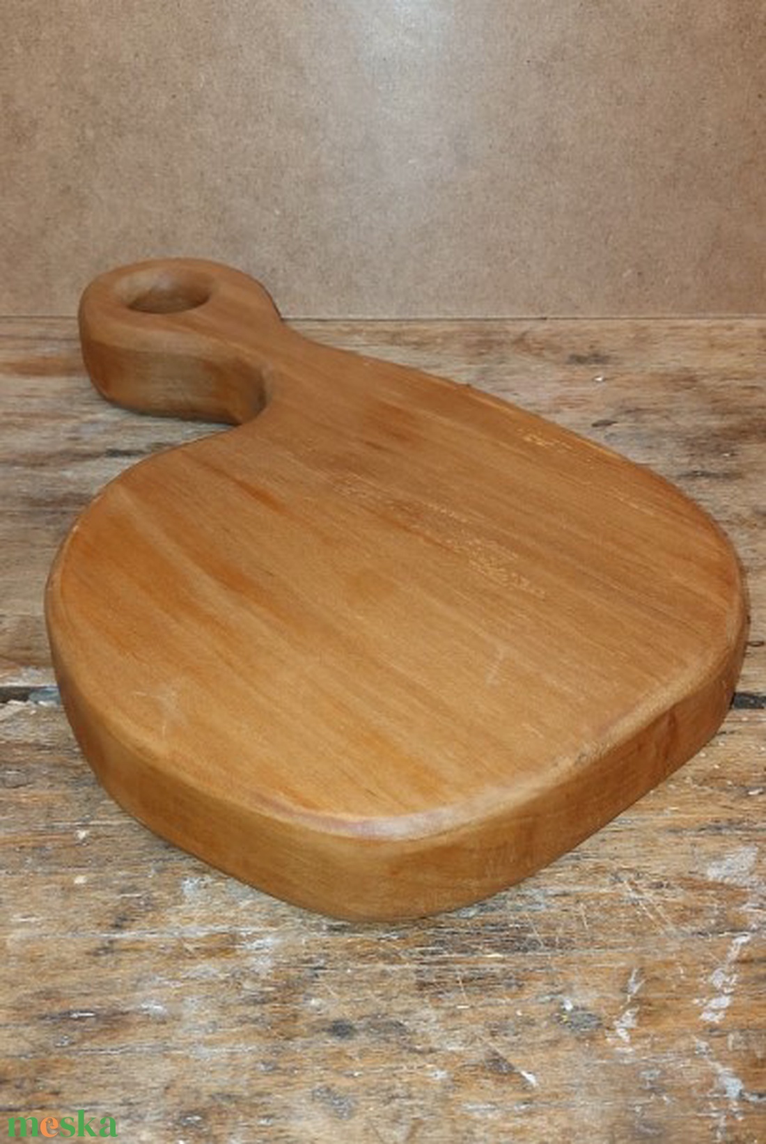 Egyedi formájú körte vágódeszka, alátét - otthon & életmód - konyhafelszerelés, tálalás - sütés, főzés - vágódeszka - Meska.hu
