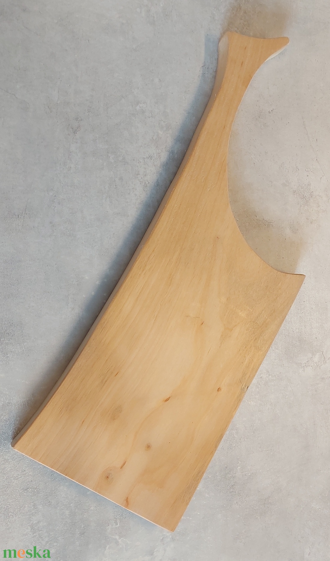 Egyedi formájú szilfa vágódeszka, alátét - otthon & életmód - konyhafelszerelés, tálalás - sütés, főzés - vágódeszka - Meska.hu