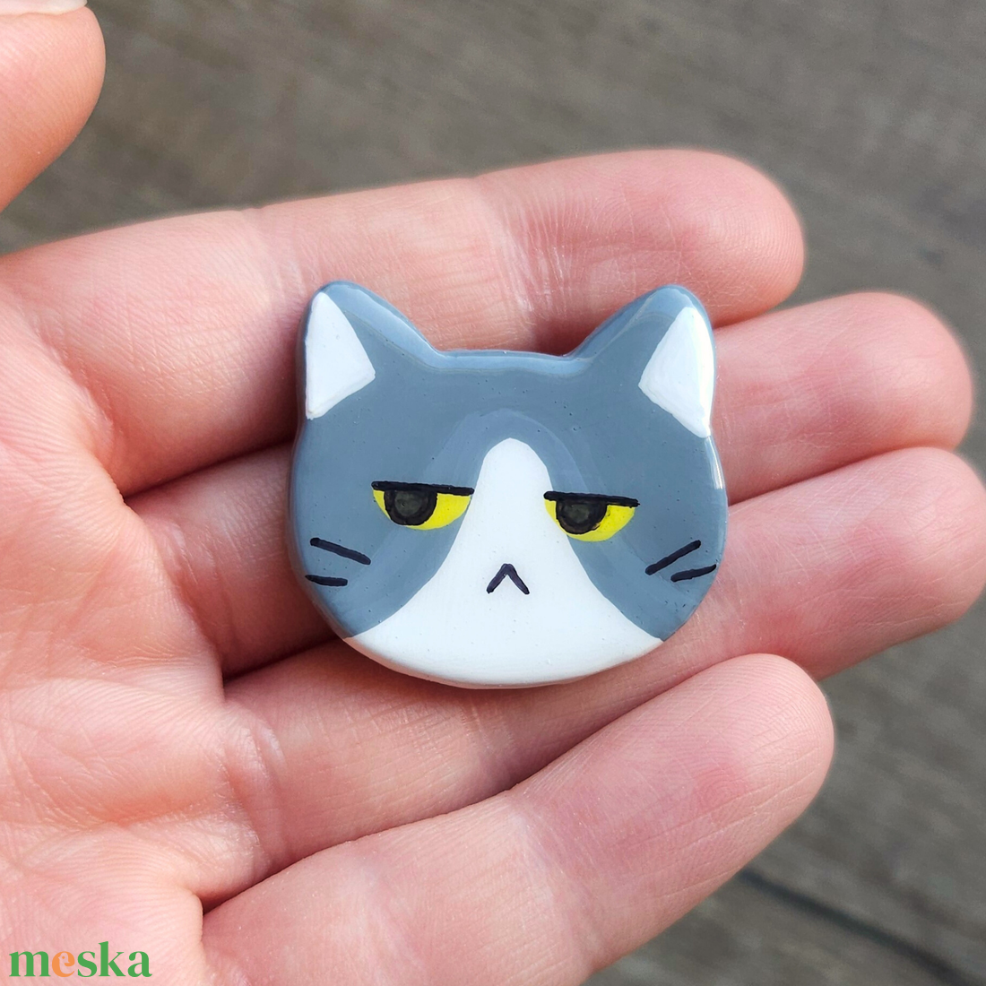 Cica hűtőmágnes - Szürke tuxedo Morcos - otthon & életmód - konyhafelszerelés, tálalás - konyhai dekoráció - hűtőmágnes - Meska.hu Cica hűtőmágnes - Szürke tuxedo Morcos - otthon & életmód - konyhafelszerelés, tálalás - konyhai dekoráció - hűtőmágnes - Meska.hu