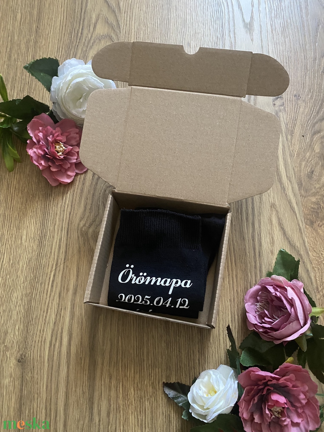 Örömapa ajándék zokni, esküvői szülőköszöntő ajándék box - esküvő - emlék & ajándék - szülőköszöntő ajándék - Meska.hu Örömapa ajándék zokni, esküvői szülőköszöntő ajándék box - esküvő - emlék & ajándék - szülőköszöntő ajándék - Meska.hu