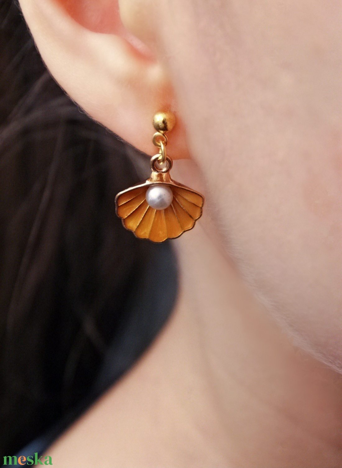 Narancssárga kagylós Fülbevaló - ékszer - fülbevaló - lógó fülbevaló - Meska.hu