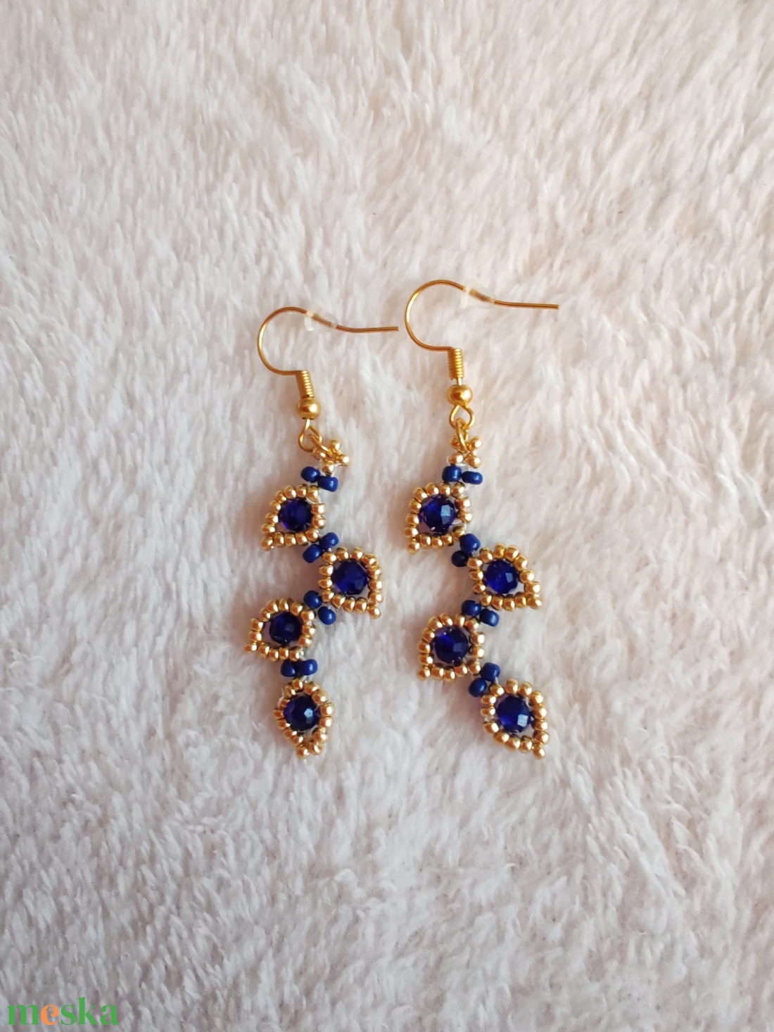 Kék-arany Fülbevaló - ékszer - karkötő - gyöngyös karkötő - Meska.hu